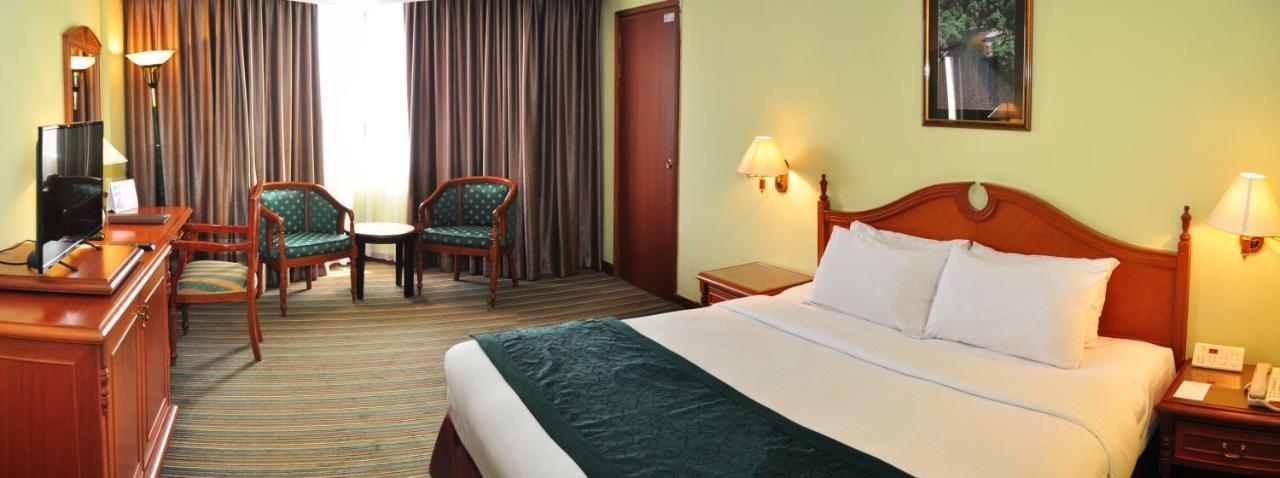 Mulia Hotel Bandar Seri Begawan Extérieur photo